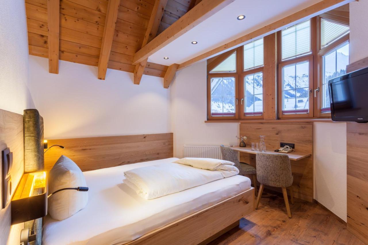 Hotel Luggi Galtuer Ngoại thất bức ảnh
